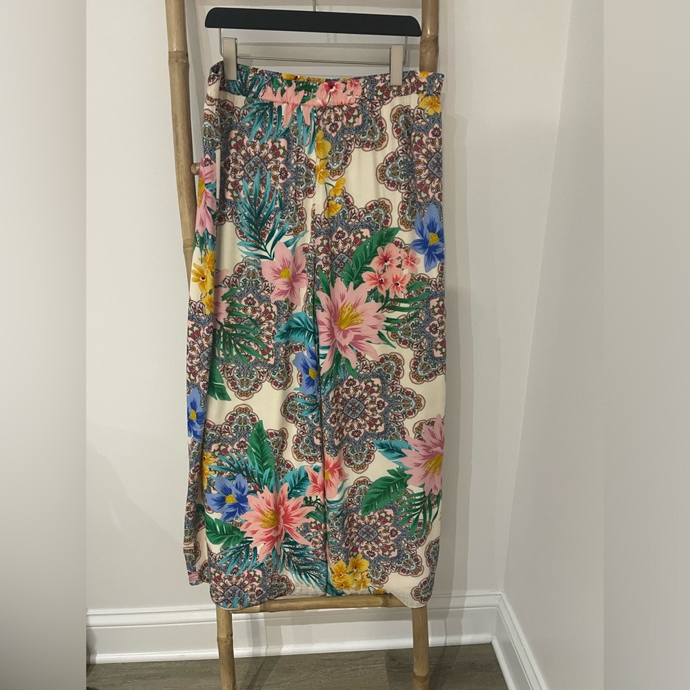 Johnny Was Floral wide leg Pant, Size Large